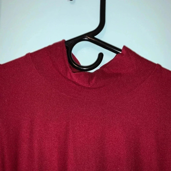 💥5/$10💥 PLANET GOLD Burgundy Mock Neck Cold Shoulder Dress - Picture 3 of 5